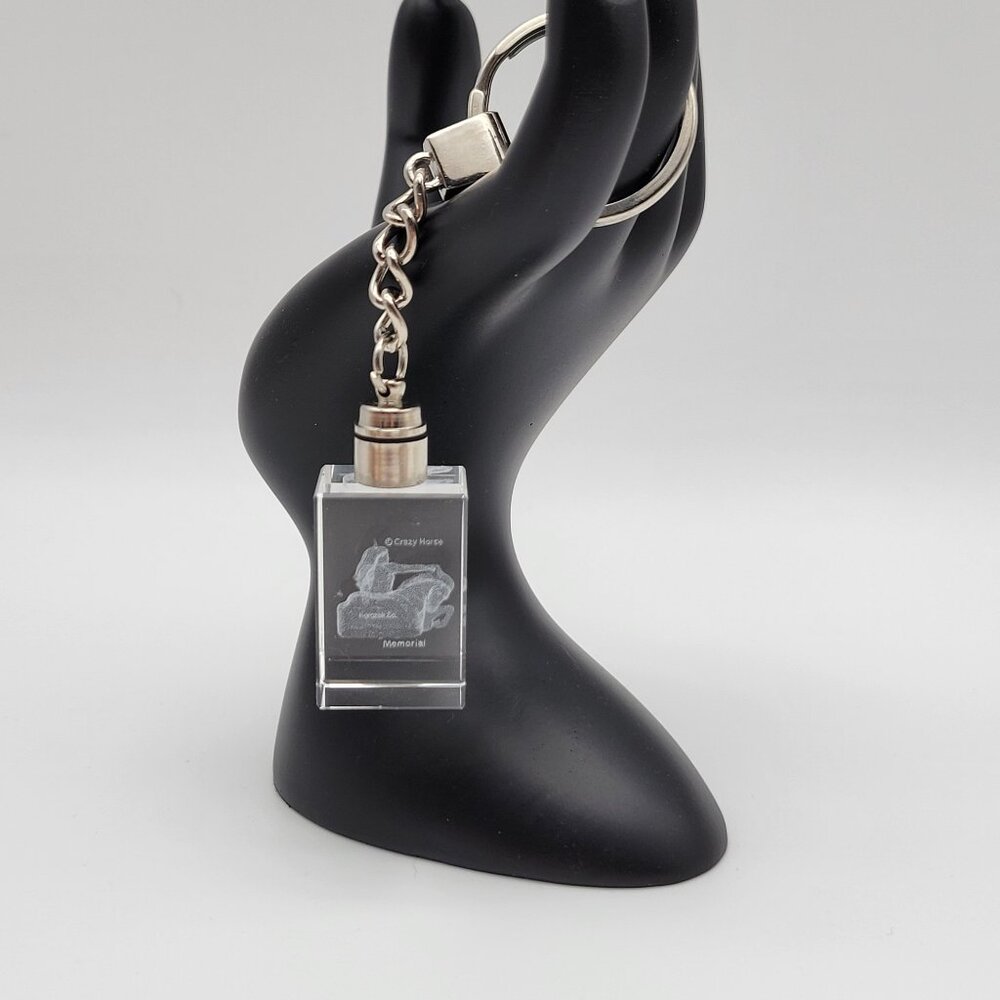 Crazy Horse Memorial Etched Crystal Cube Keychain Souvenir Key Ring